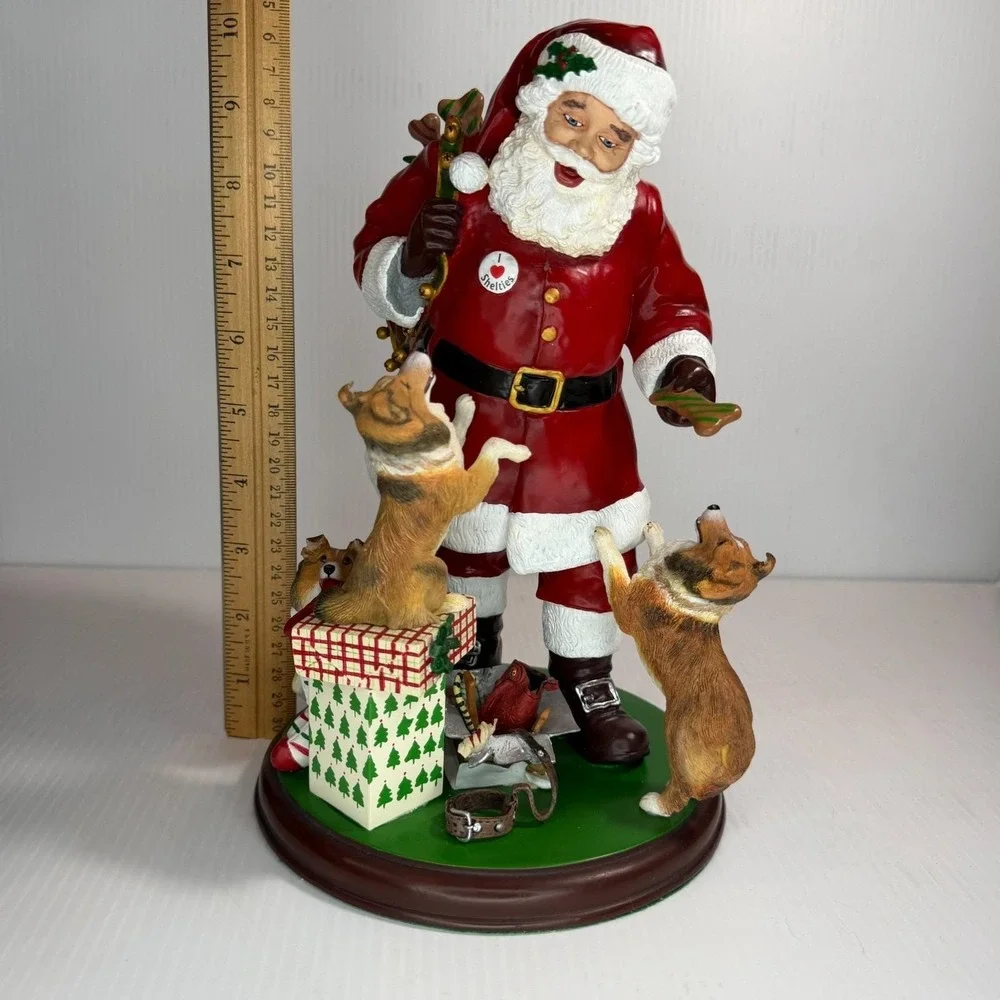 Danbury Mint Santa's Little Shelties Dog Christmas Figurine Sculpture EUC No Box